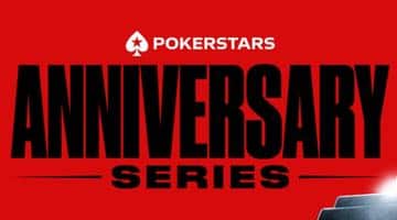 Texten PokerStars Anniversary Series med röd bakgrund